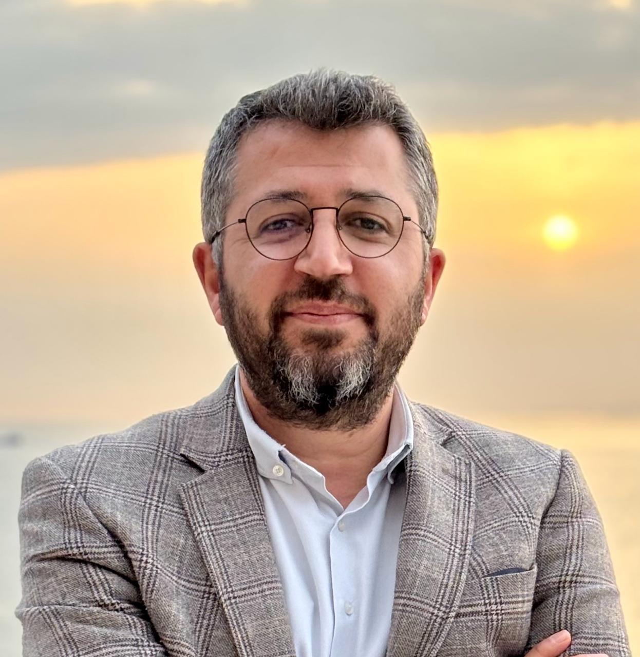 Prof. Yusuf Alpaydın